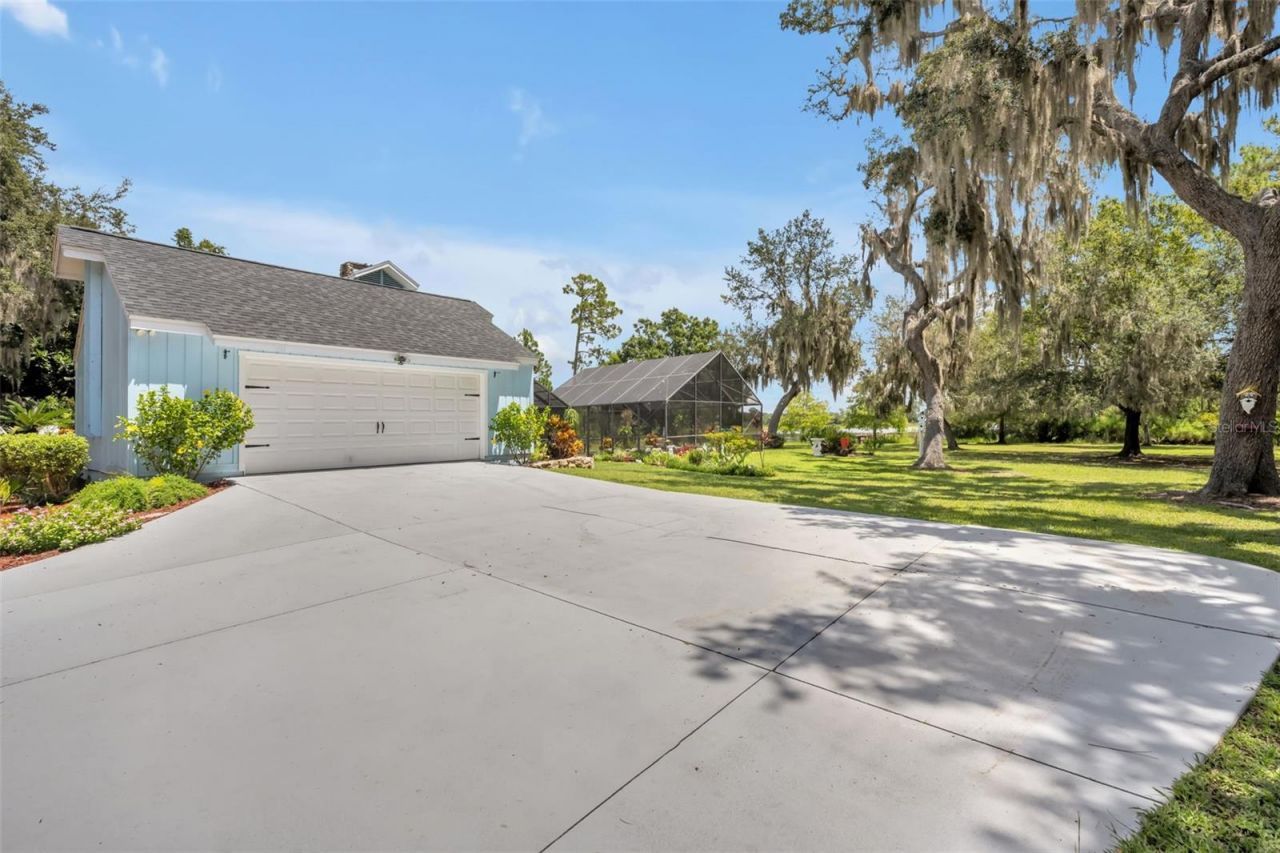 105 Saxon Boulevard, Deltona, FL 32725 Photo