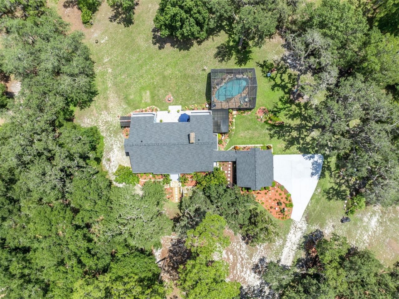 105 Saxon Boulevard, Deltona, FL 32725 Photo