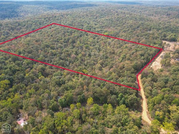 32 Red Oak Trail, Hardy, AR 72542