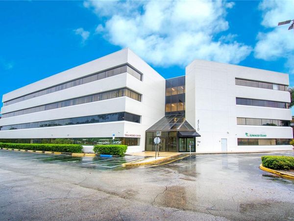 4710 N HABANA AVENUE, Unit 402, TAMPA, FL 33614