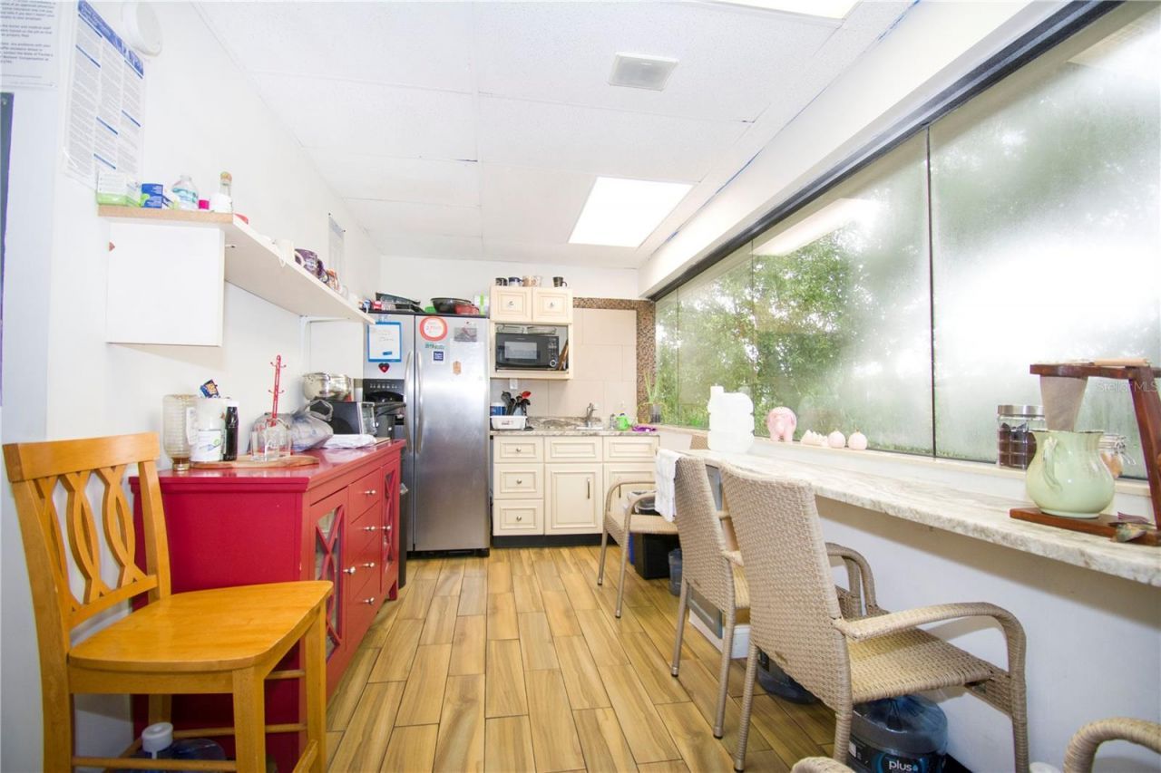 4710 N Habana Avenue, Unit 402, Tampa, FL 33614 Photo