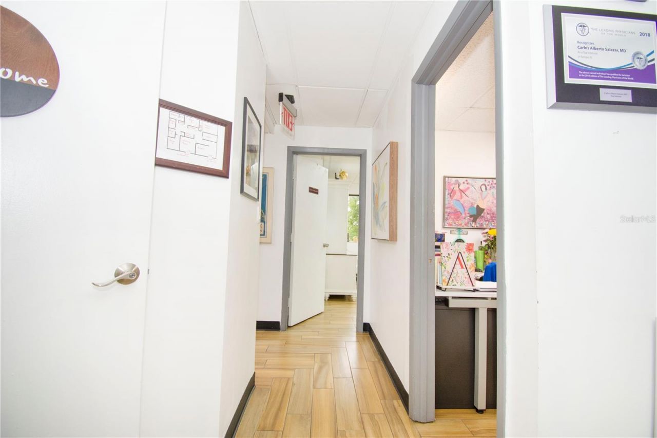 4710 N Habana Avenue, Unit 402, Tampa, FL 33614 Photo