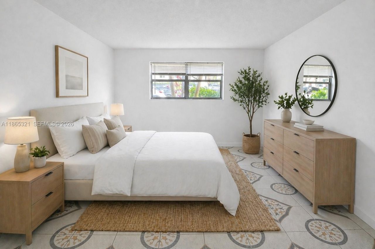 3700 NW 21st St, Unit 109, Lauderdale Lakes, FL 33311 Photo