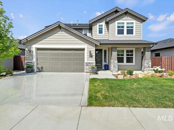 3303 S Island Fox Ave, Eagle, ID 83616