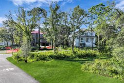 1003 Basin Lane photo 4