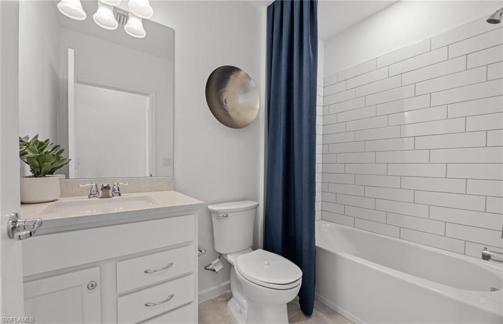 246 Silent Lake Dr, Lehigh Acres, FL 33936 Photo