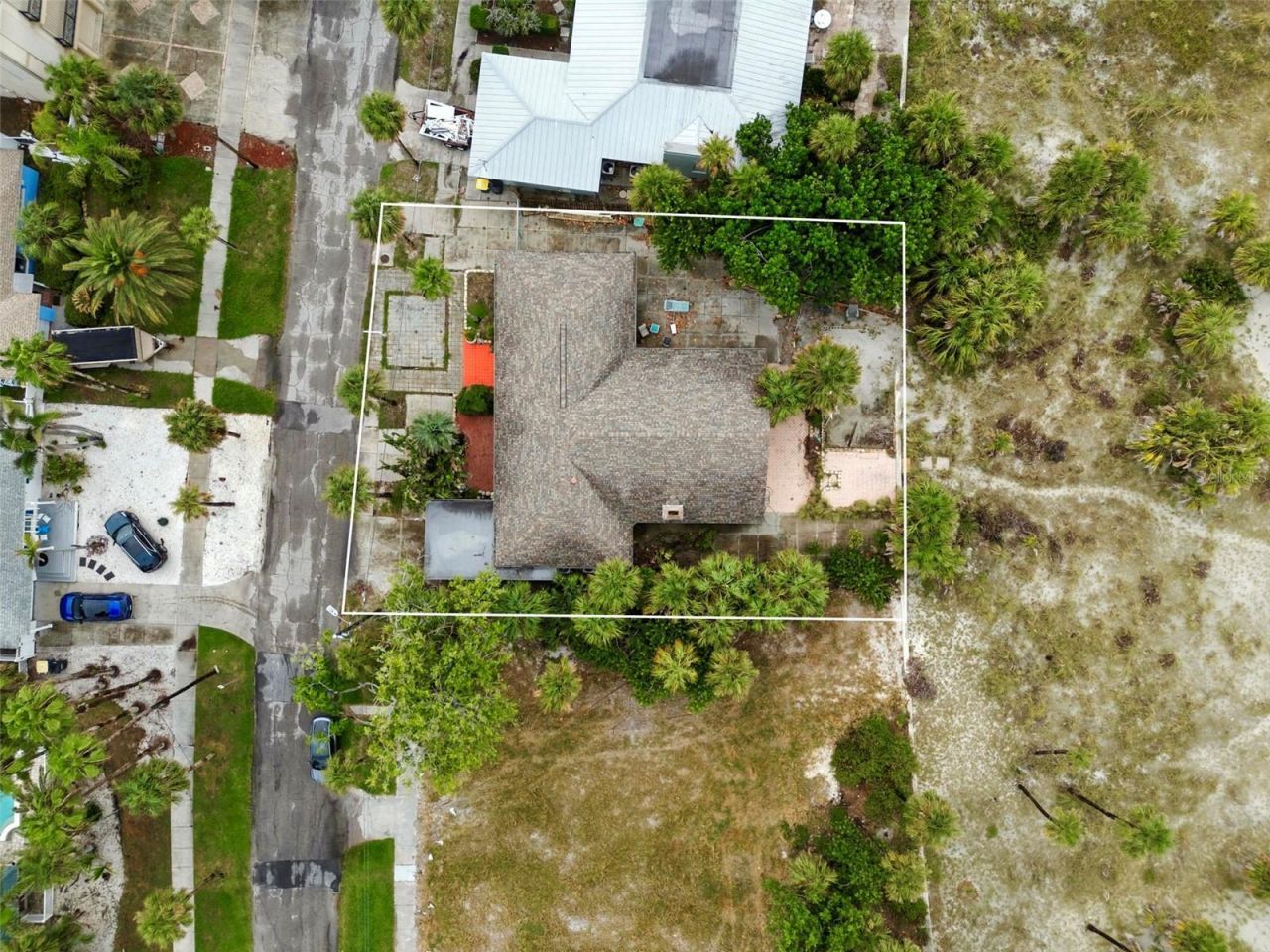 1024 Eldorado Avenue, Clearwater Beach, FL 33767 Photo