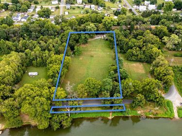 290 SHENANDOAH RIVER RD, SHENANDOAH, VA 22849