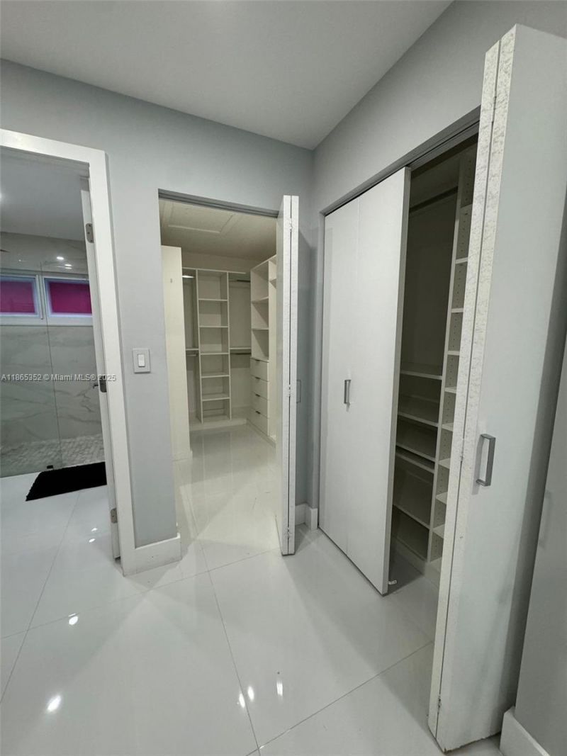 1051 NW 128th Ave, Miami, FL 33182 Photo