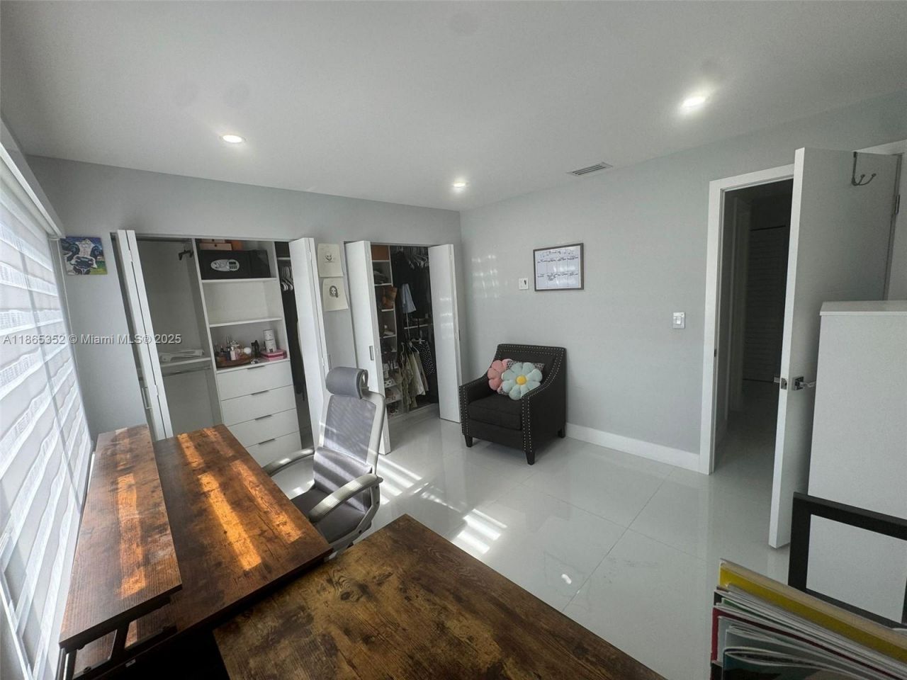 1051 NW 128th Ave, Miami, FL 33182 Photo