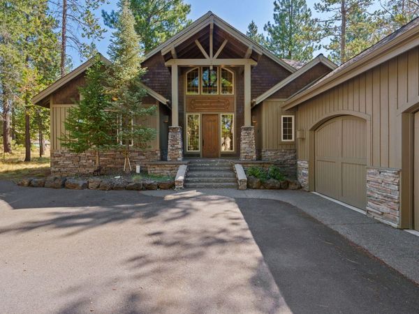58026 Kinglet Road, Sunriver, OR 97707
