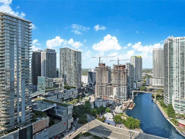 31 SE 5th St, Unit 3421, Miami, FL 33131