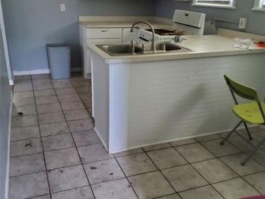 11549 S Us Highway 27, DeWitt, MI 48820