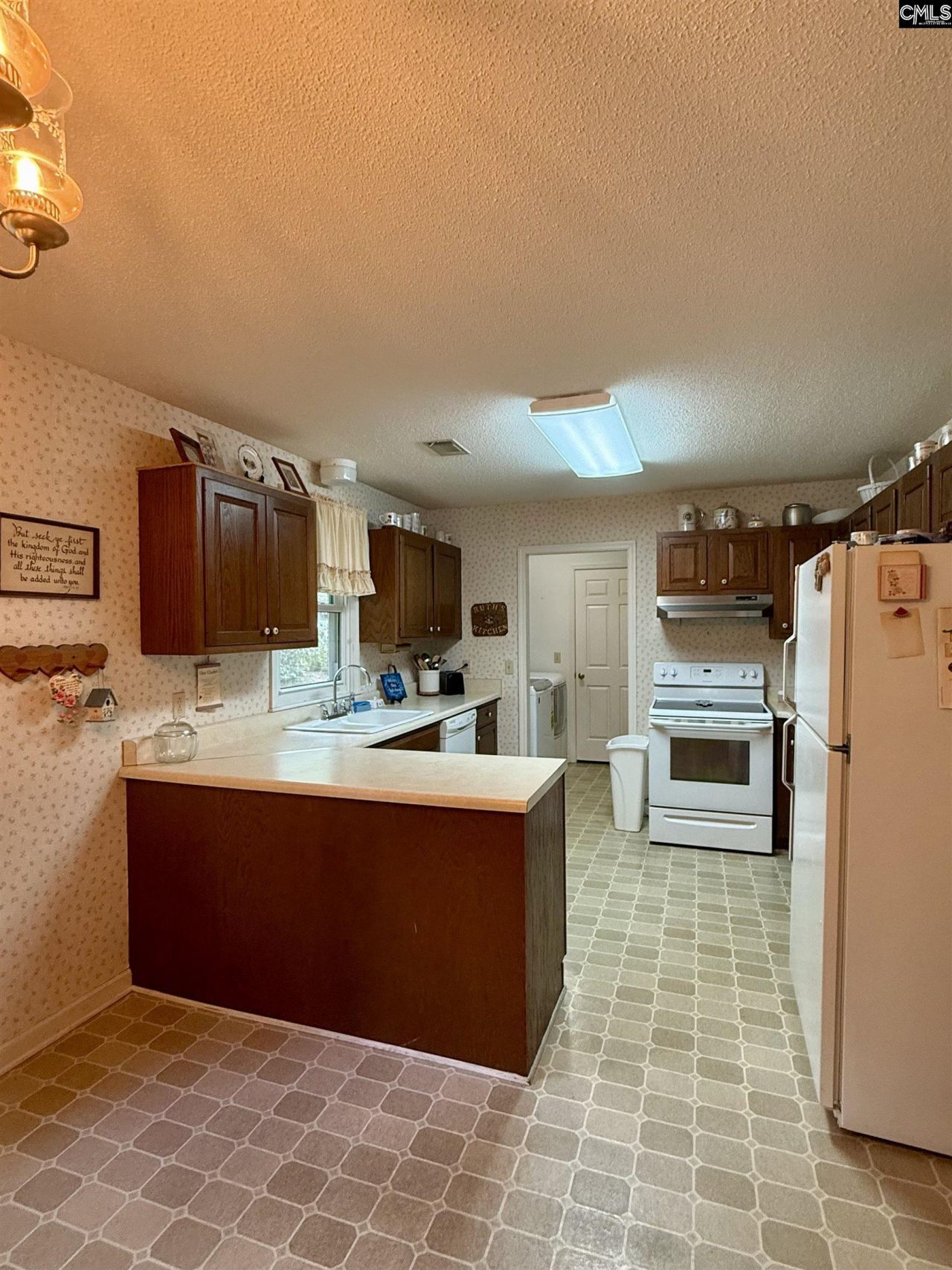 15 Marta Street Photo 5