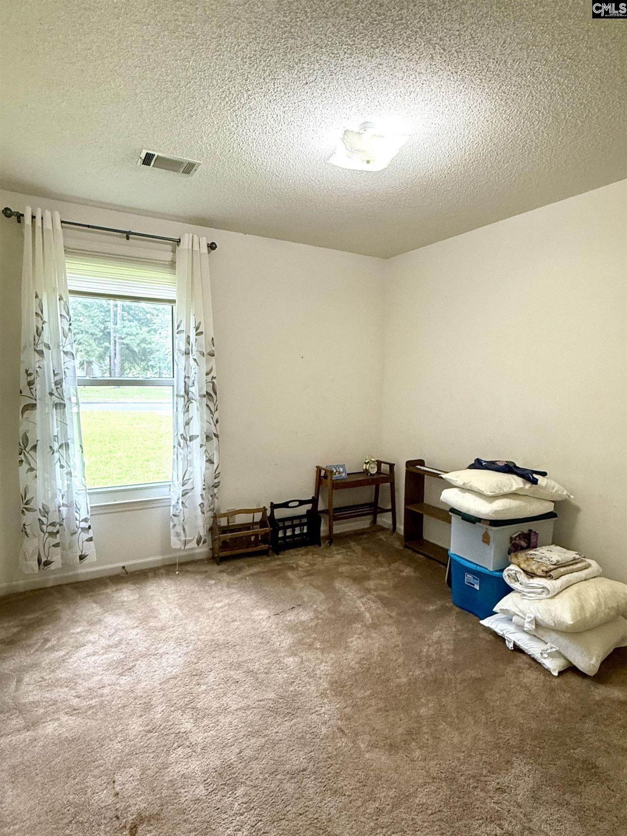 15 Marta Street Photo 8