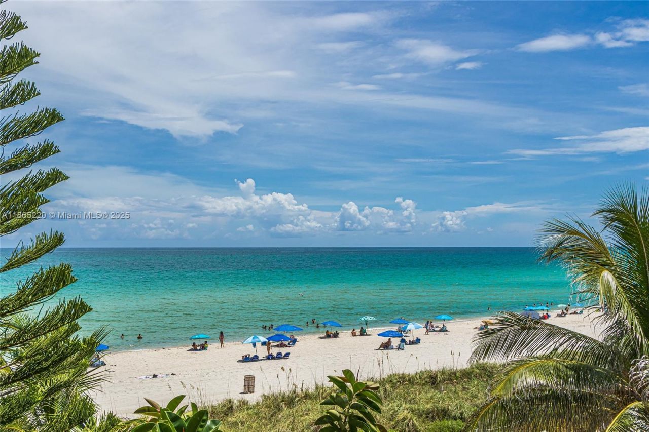 5445 Collins Ave, Unit P2, Miami Beach, FL 33140 Photo