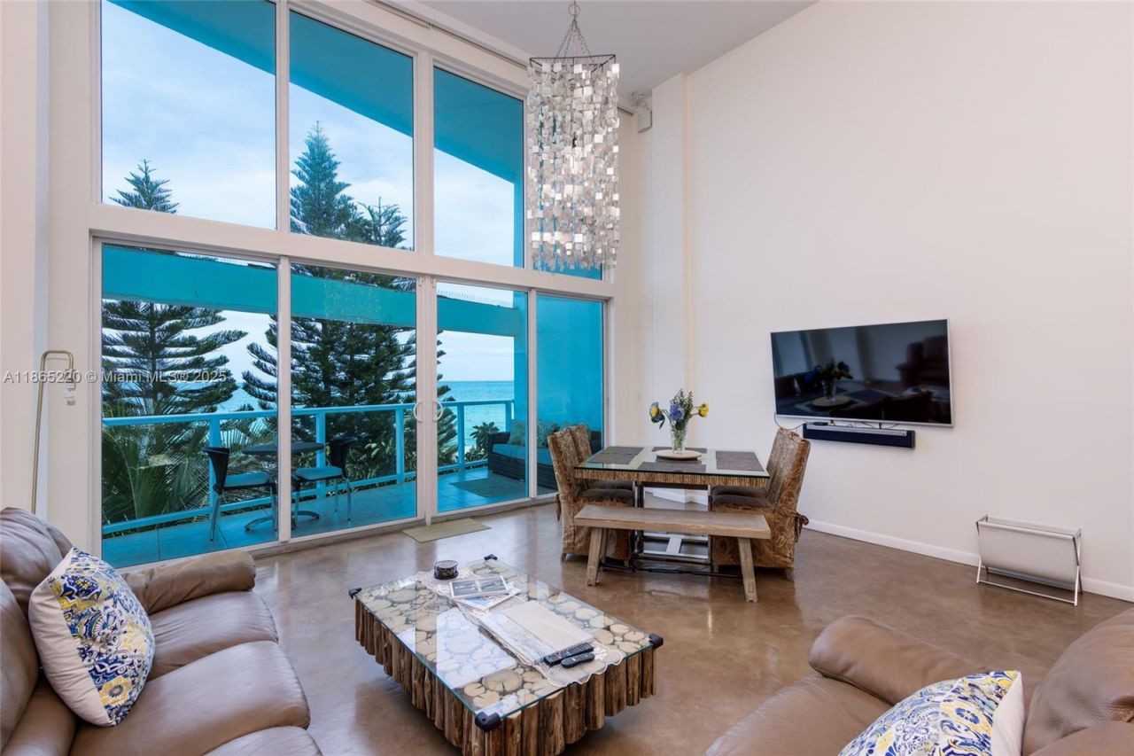 5445 Collins Ave, Unit P2, Miami Beach, FL 33140 Photo