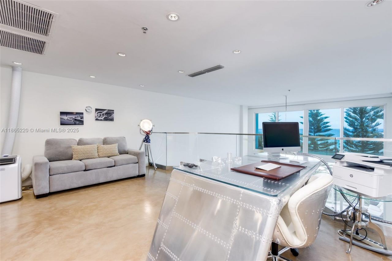 5445 Collins Ave, Unit P2, Miami Beach, FL 33140 Photo