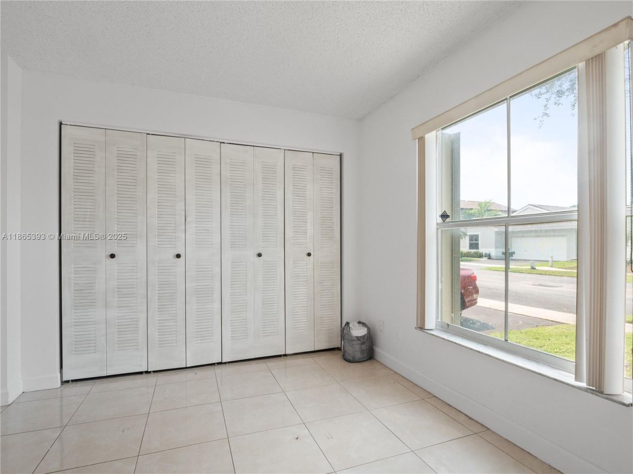 19253 NW 22nd St, Pembroke Pines, FL 33029 Photo