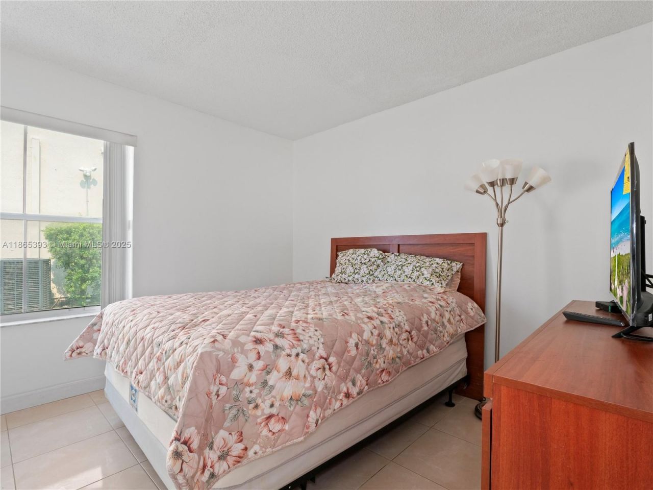 19253 NW 22nd St, Pembroke Pines, FL 33029 Photo