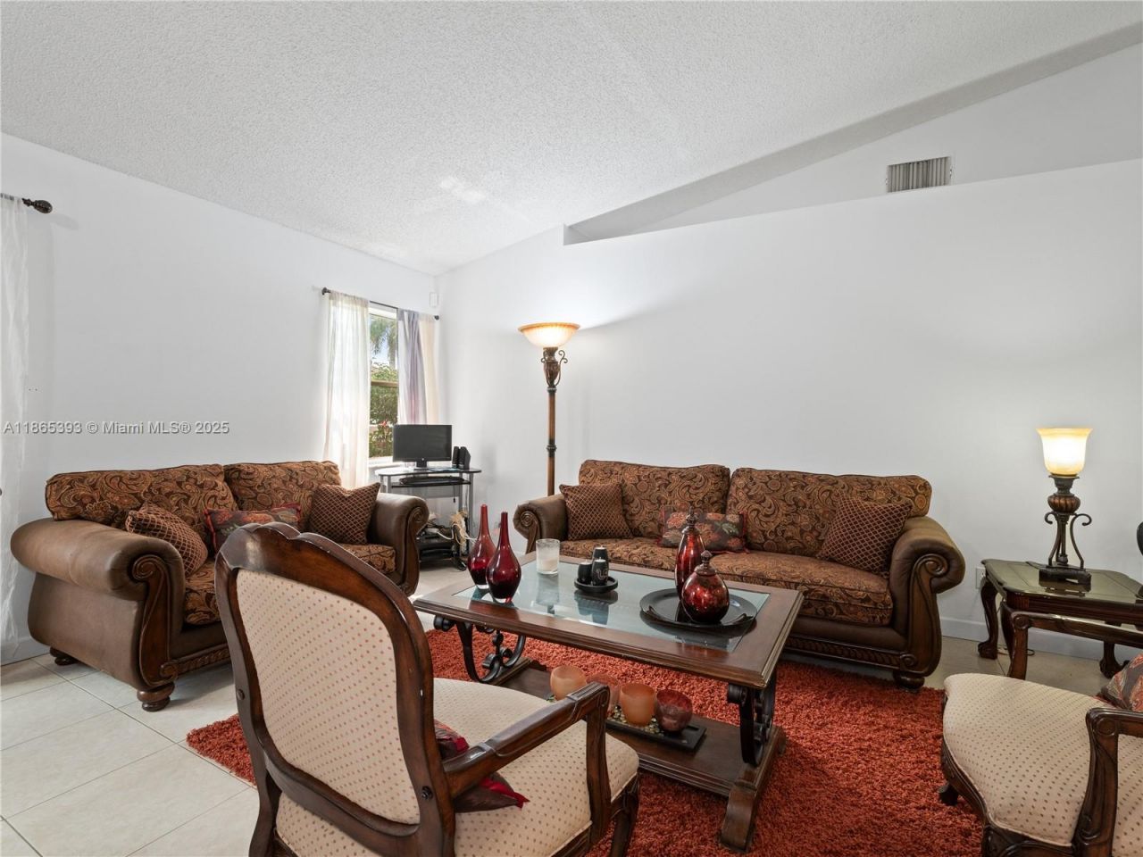 19253 NW 22nd St, Pembroke Pines, FL 33029 Photo