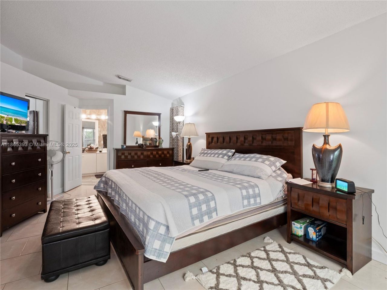 19253 NW 22nd St, Pembroke Pines, FL 33029 Photo