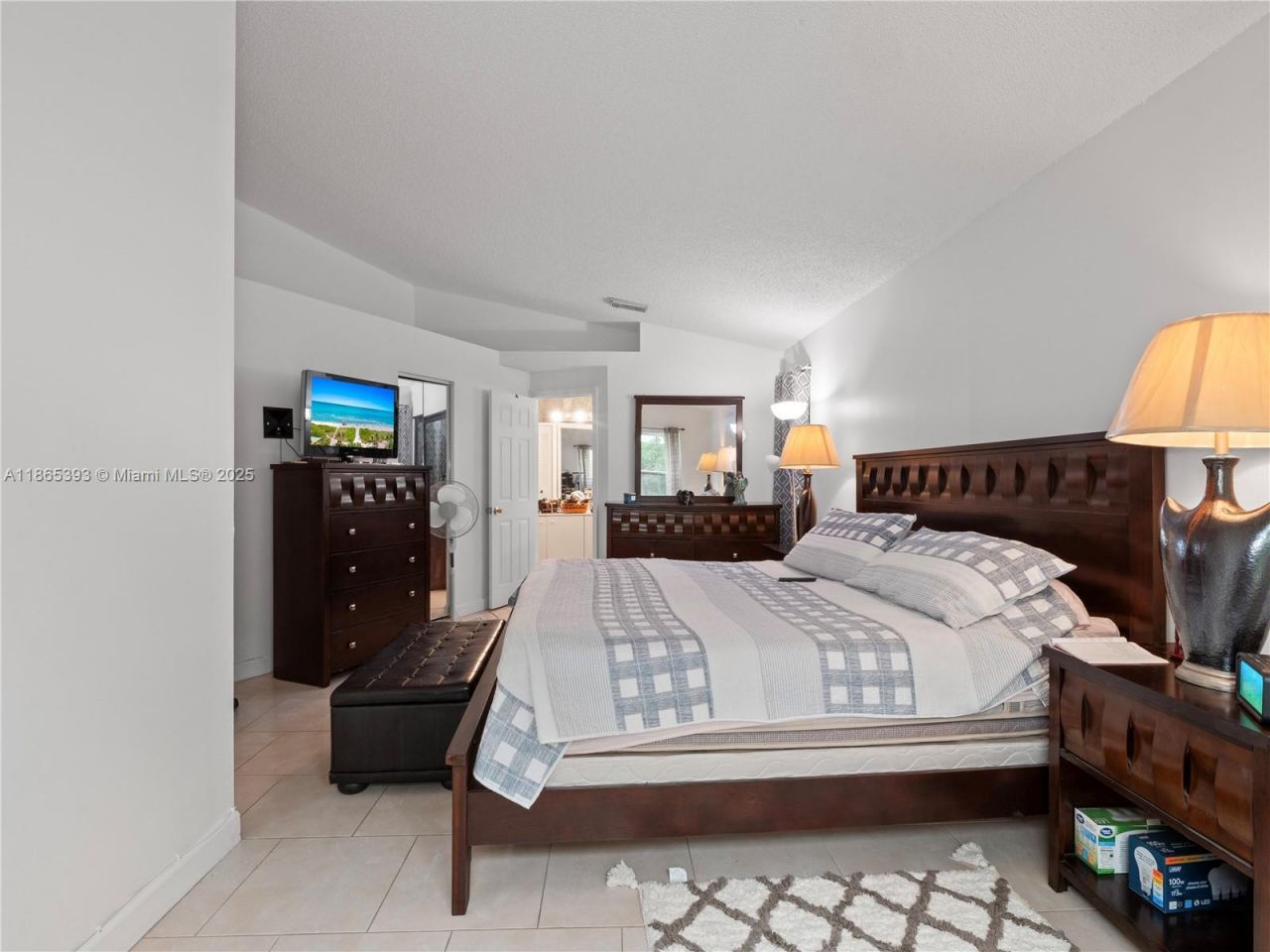 19253 NW 22nd St, Pembroke Pines, FL 33029 Photo