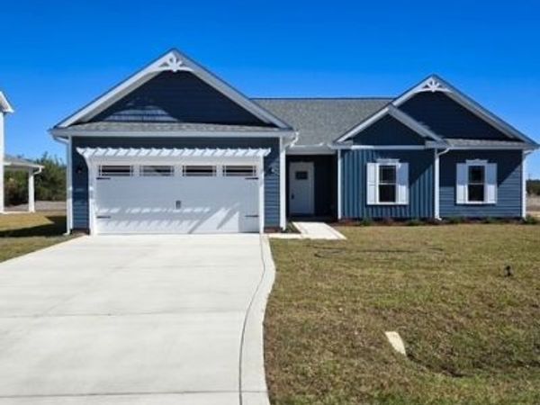 102 Sunny Acres Lane, Clinton, NC 28328