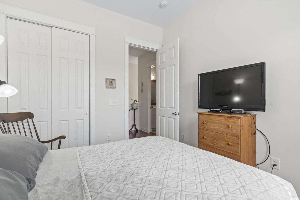 804 Shine Ave. Photo 19