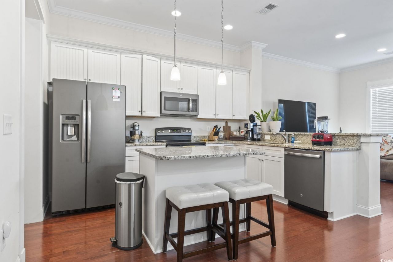 804 Shine Ave. Photo 8