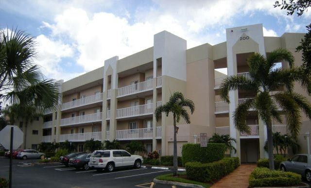 2541 N Nob Hill Road, Unit 206, Sunrise, FL 33322 Photo