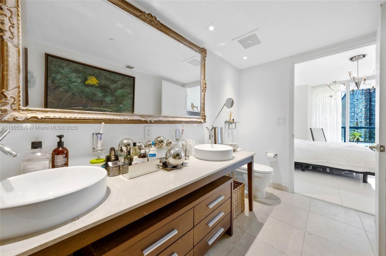 475 Brickell Ave, Unit 712-714, Miami, FL 33131 Photo