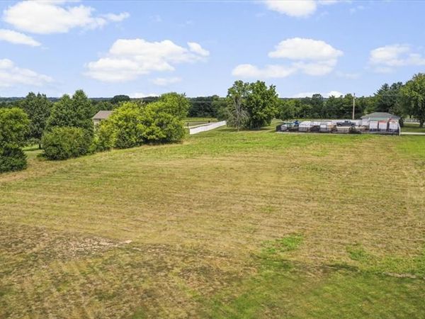LOT #1B Wies Industrial Drive, Lake St Louis, MO 63367