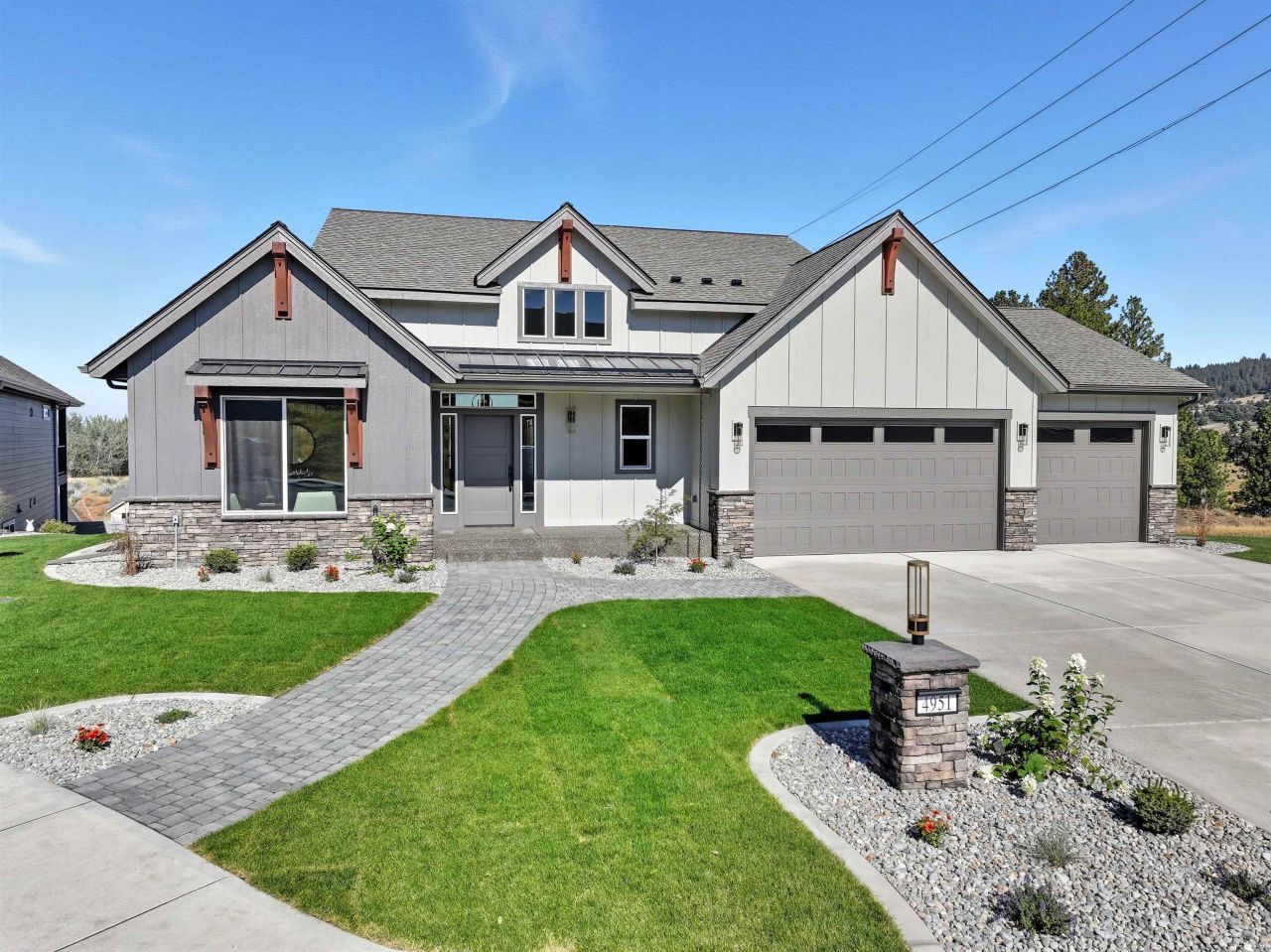 4951 E Emma Lynn Ct, Spokane, WA 99223 Main Photo