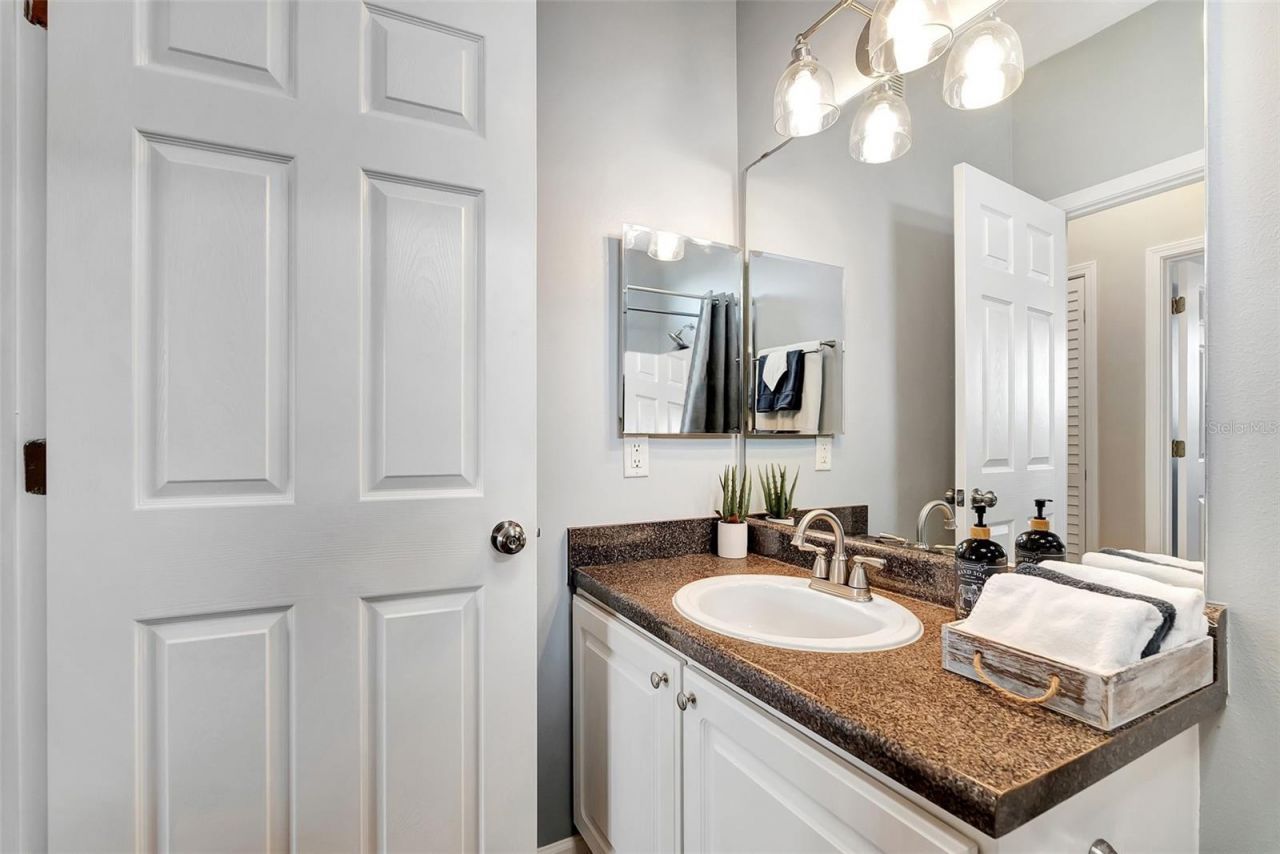 4802 51st Street W, Unit 412, Bradenton, FL 34210 Photo