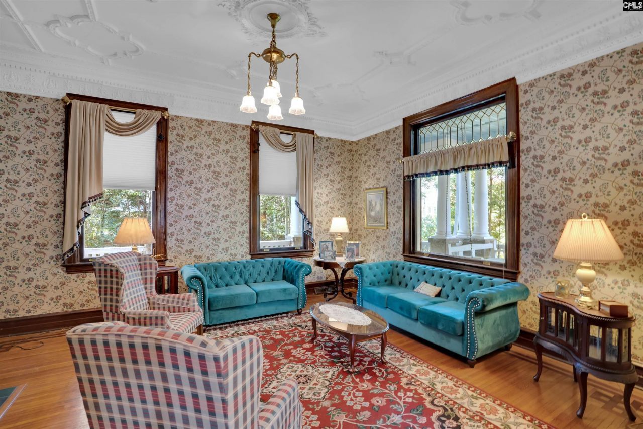 116 N Zion Street Photo 14