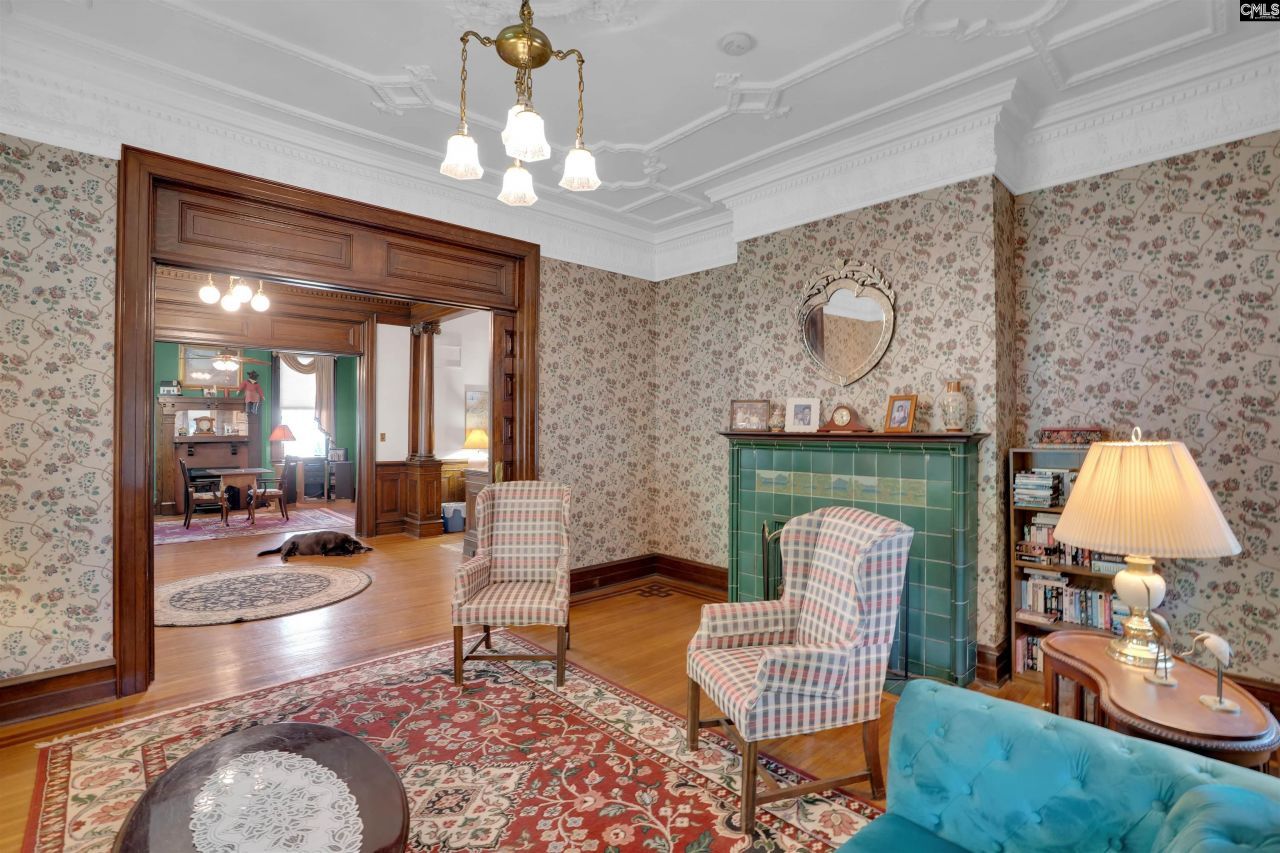 116 N Zion Street Photo 15