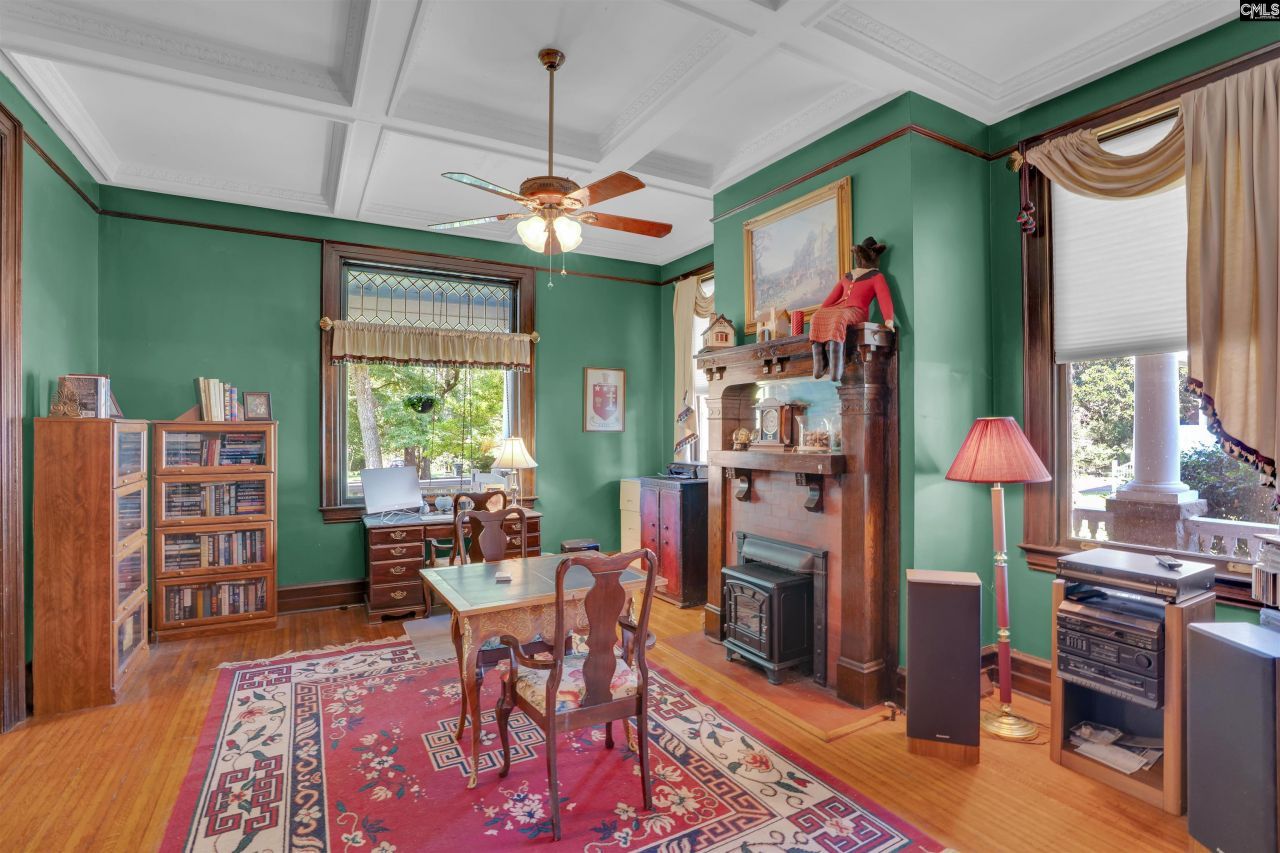 116 N Zion Street Photo 16