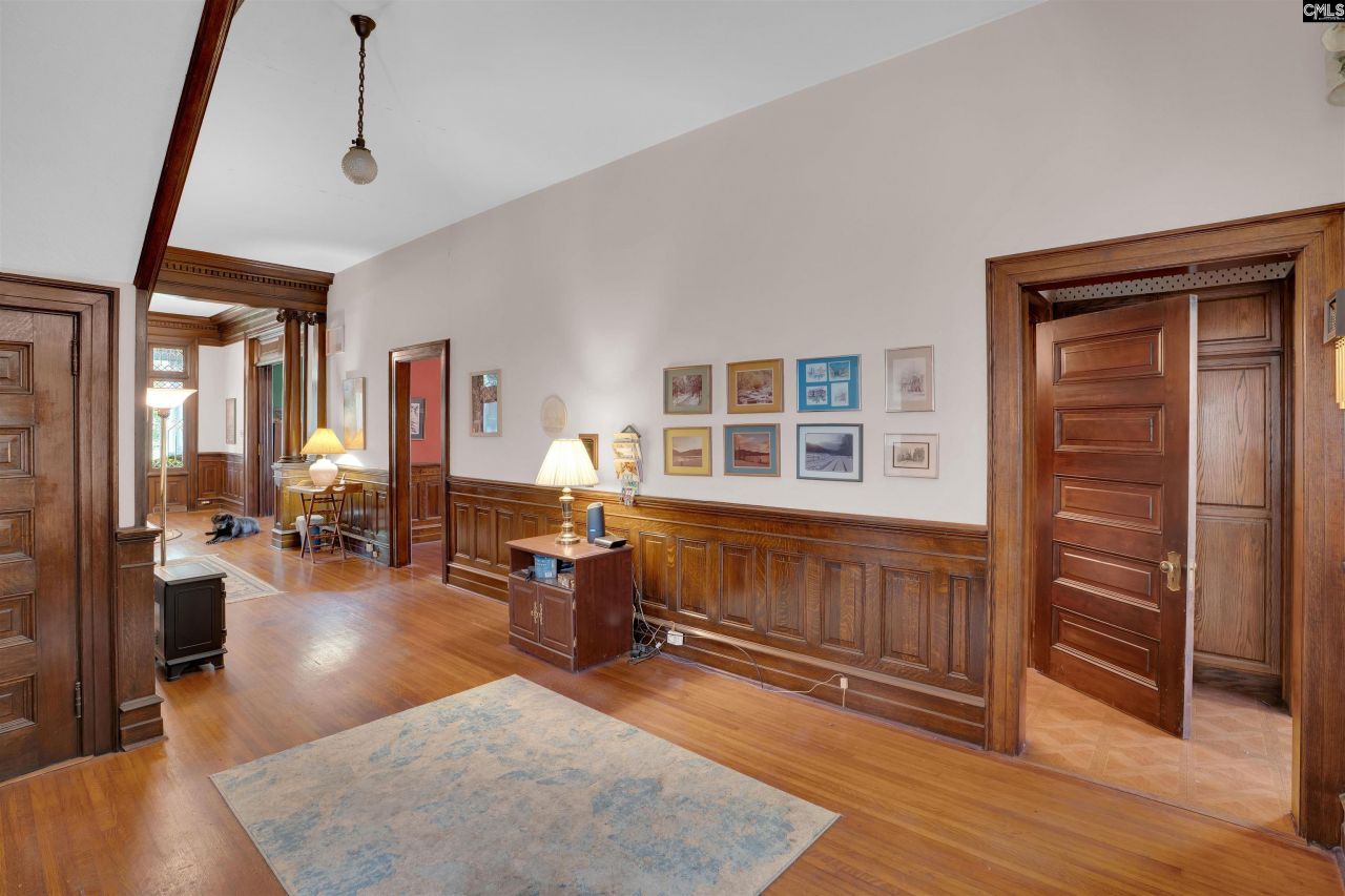 116 N Zion Street Photo 24