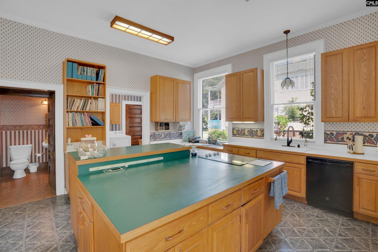 116 N Zion Street Photo 27