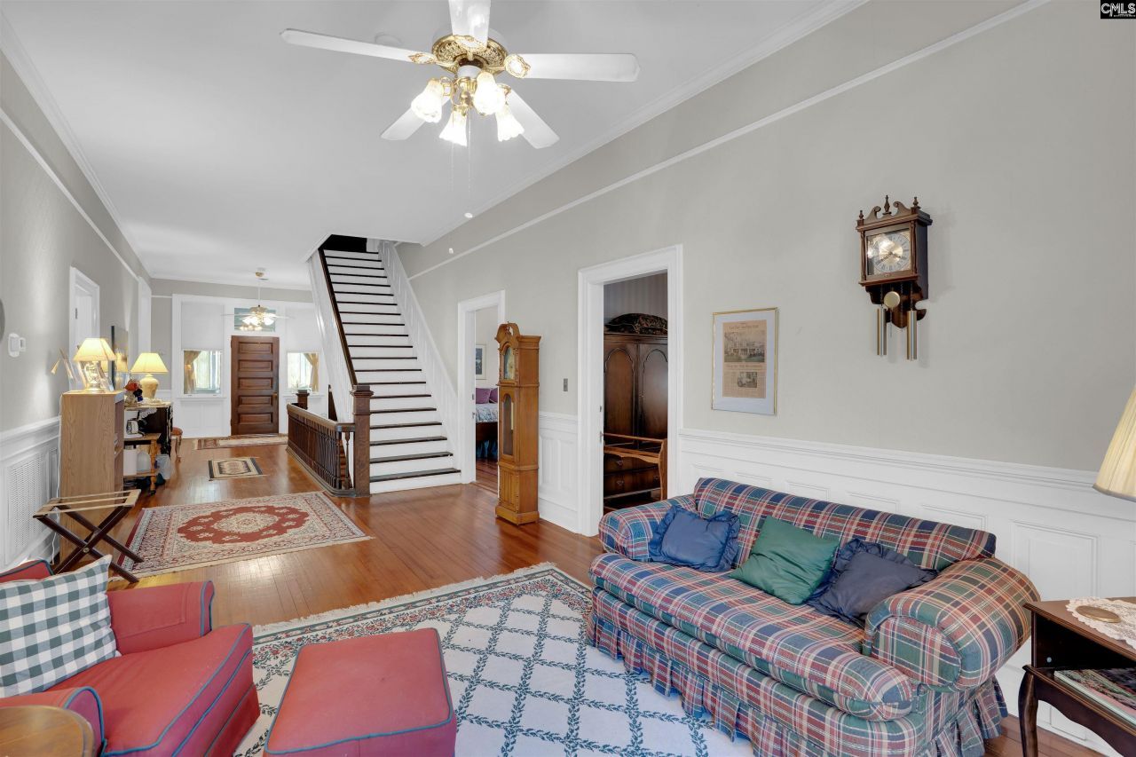 116 N Zion Street Photo 41