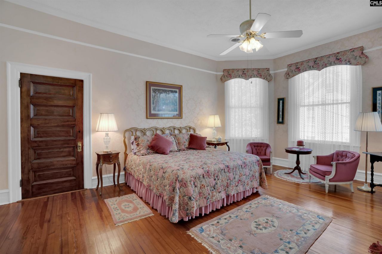 116 N Zion Street Photo 47