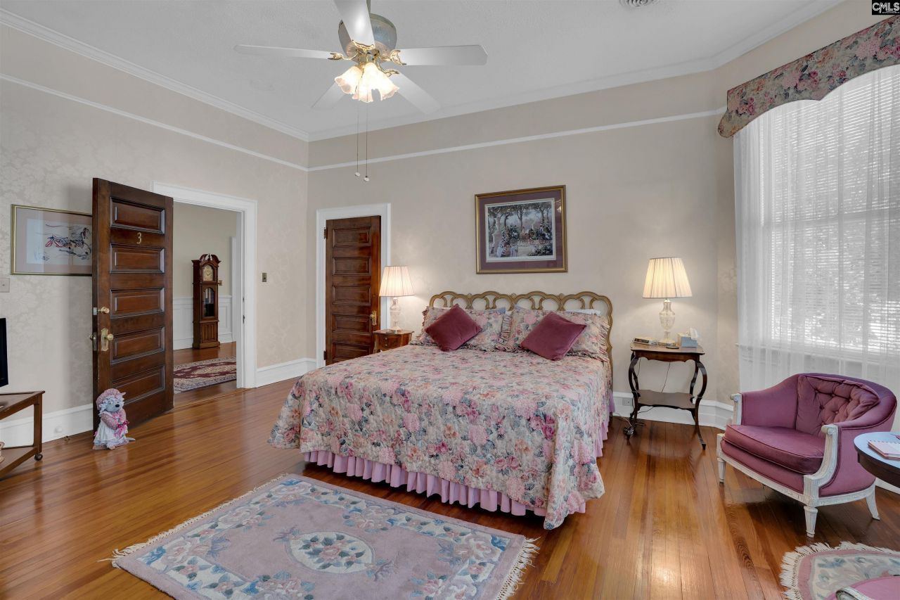 116 N Zion Street Photo 48