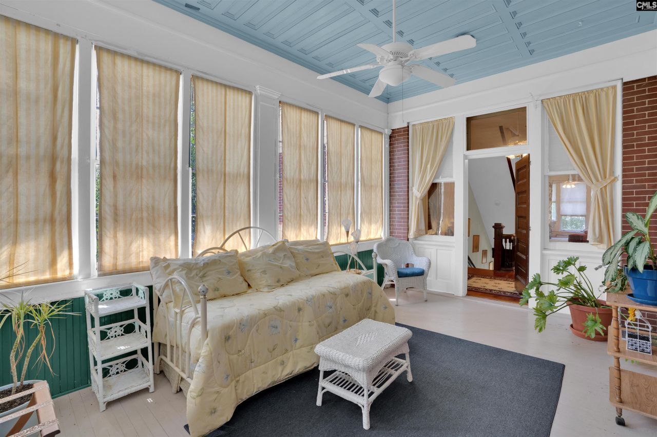 116 N Zion Street Photo 55