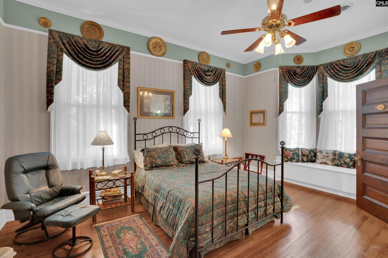 116 N Zion Street Photo 62