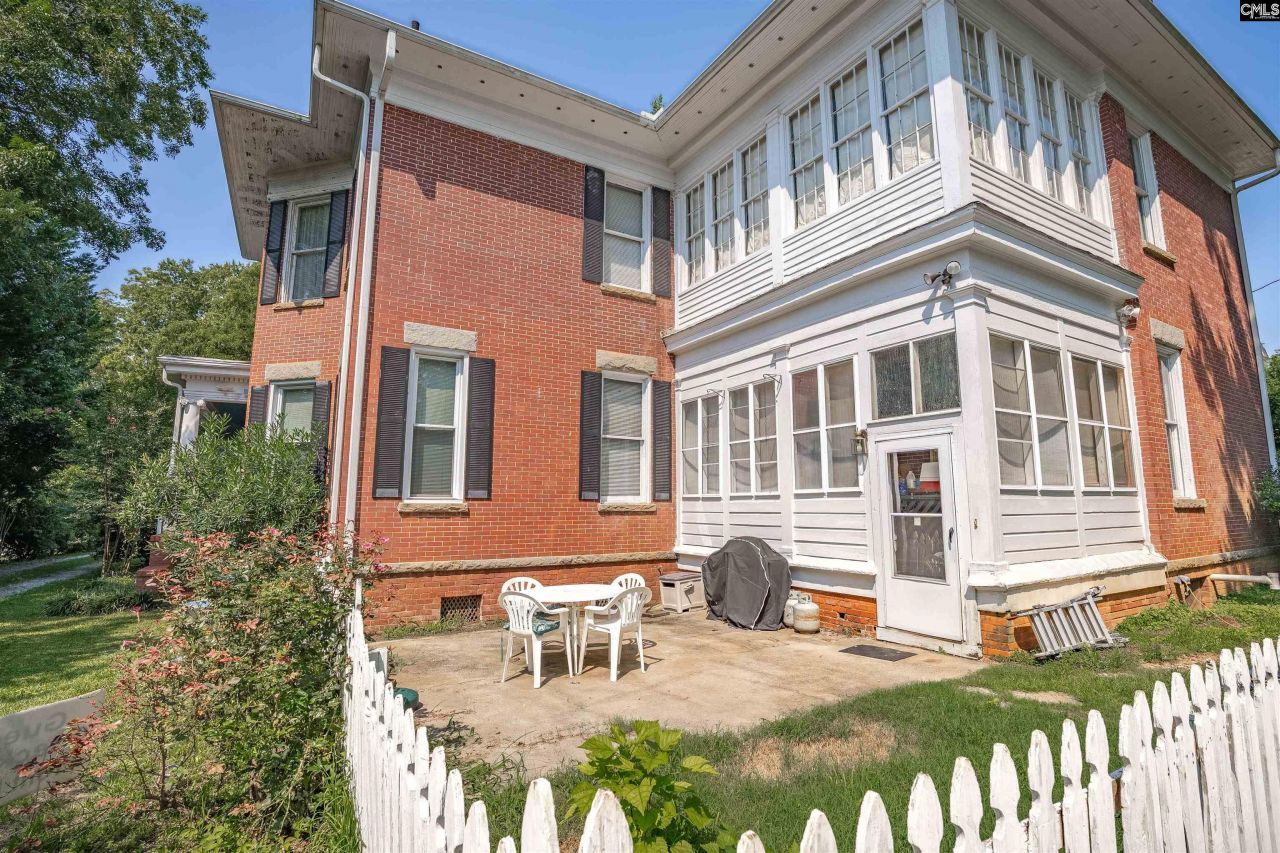 116 N Zion Street Photo 65