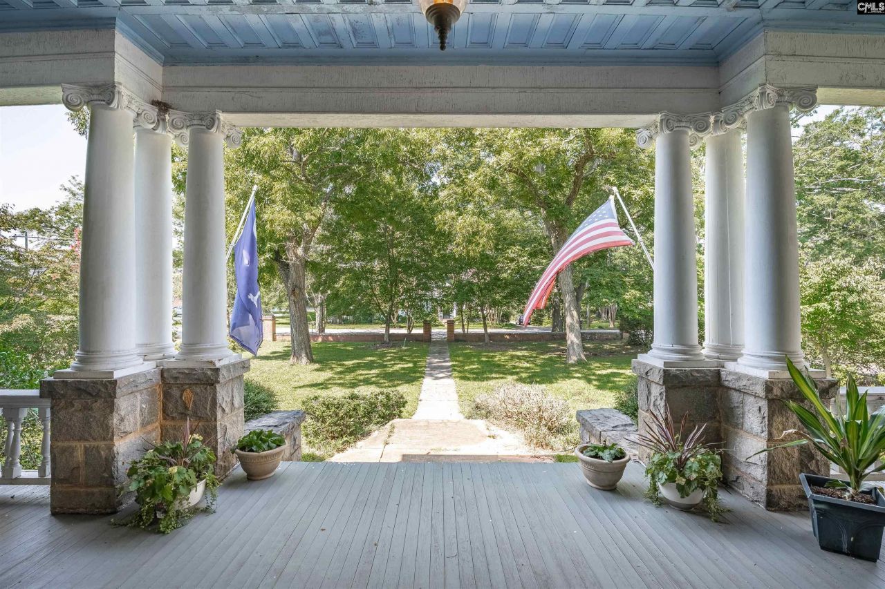 116 N Zion Street Photo 8