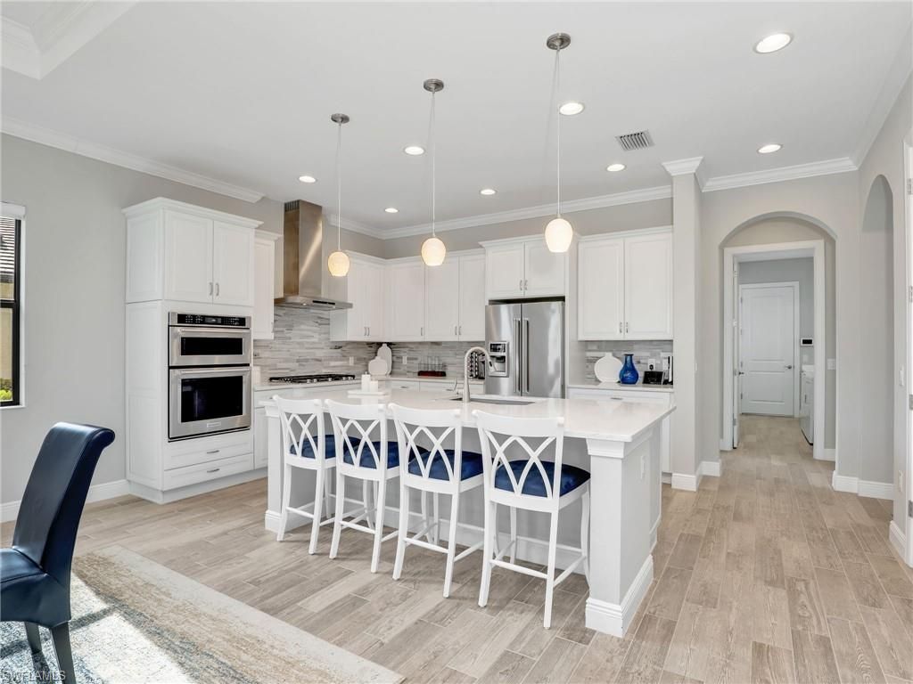 2079 Antigua Ln N, Naples, FL 34120 Photo