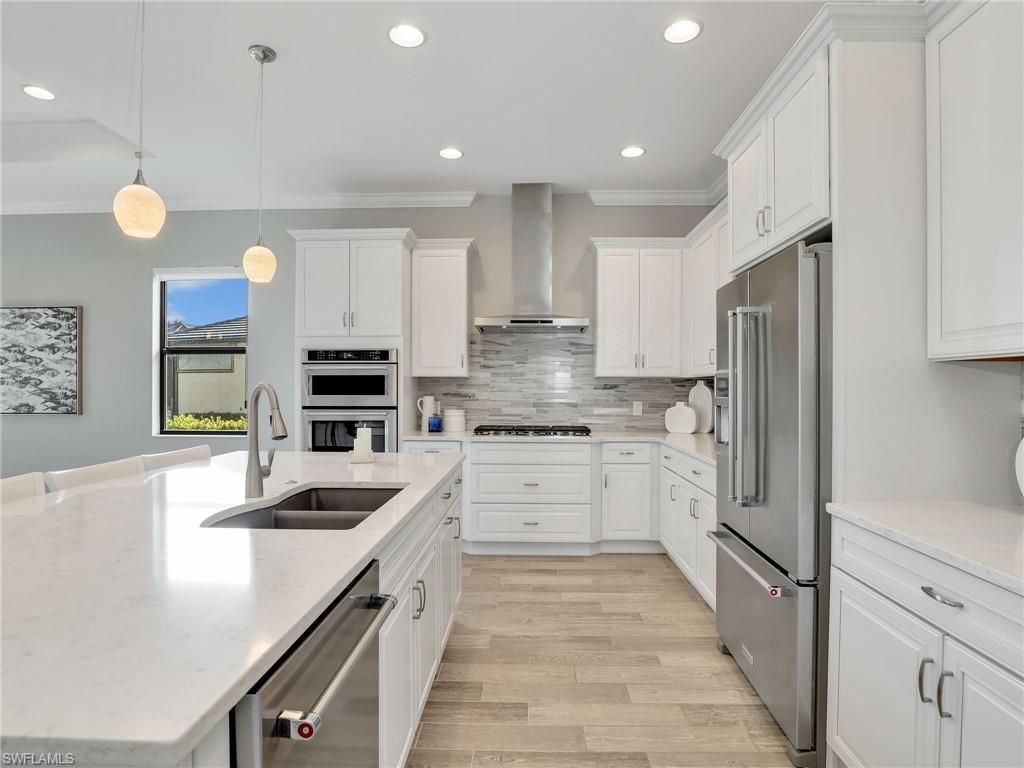 2079 Antigua Ln N, Naples, FL 34120 Photo