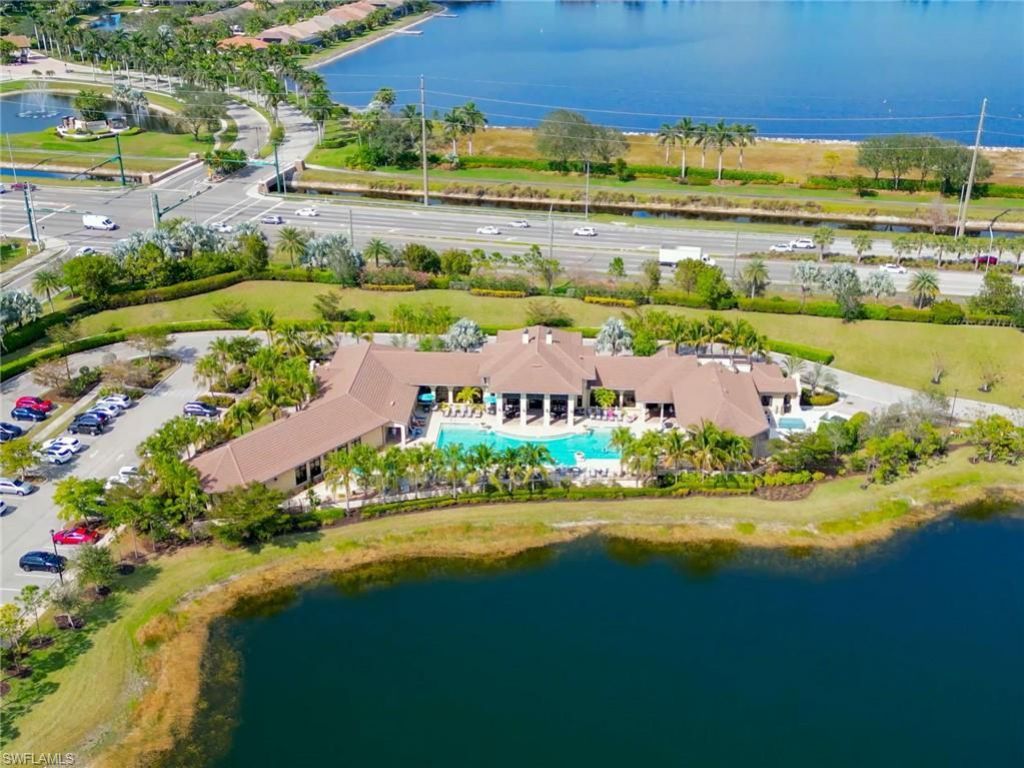 2079 Antigua Ln N, Naples, FL 34120 Photo
